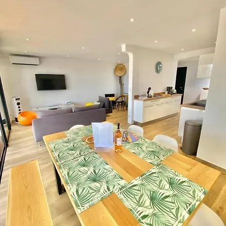 Malo Vue Mer Avec Piscine 6 Pax * Saint-Raphaël